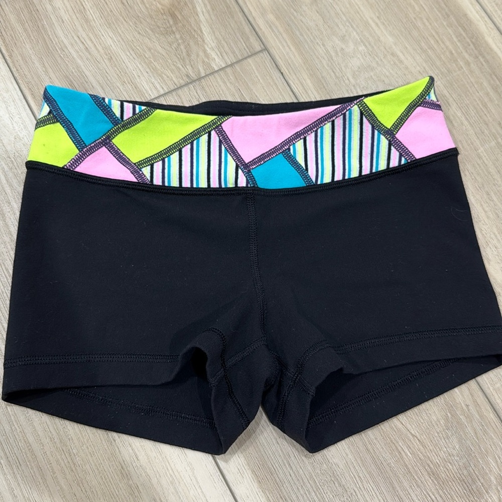 Ivivva, reversible shorts, 10 kids